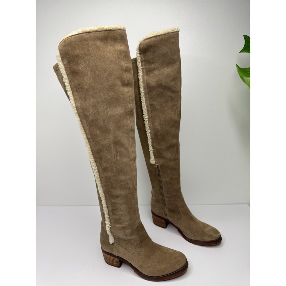 VINCE CAMUTO Shianne OTK Suede‎ Vegan Fur Size 6.5M Taupe Women Boots